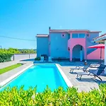 Holiday home Marinela Vodice