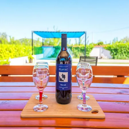 Marinela بيت للعطل *